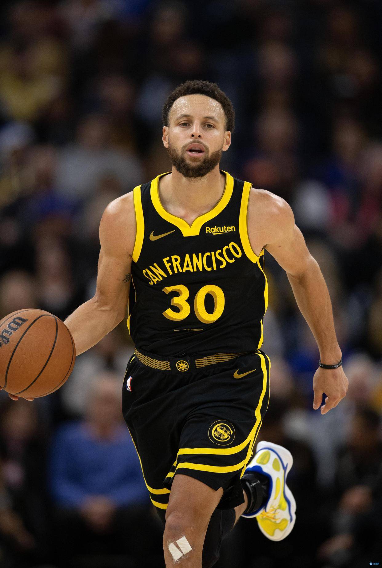NBA新秀对抗赛｜克里斯穆林队封王 卡斯尔膺MVP